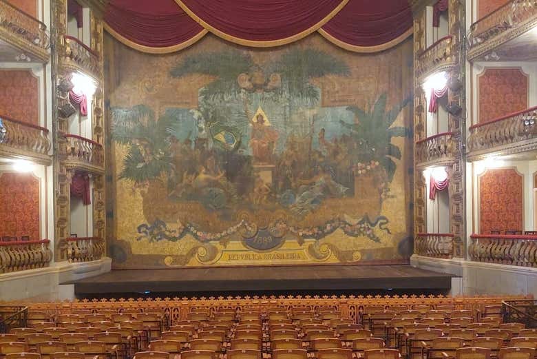 Escenario del Teatro da Paz