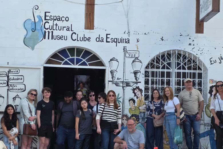 Sentiros parte de la historia en el Museu Clube da Esquina