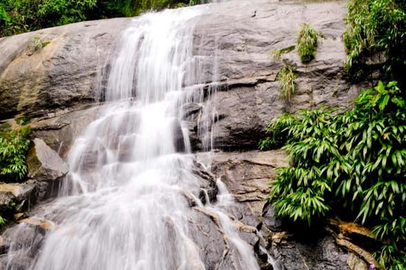Senderismo por la cascada de Torre 47