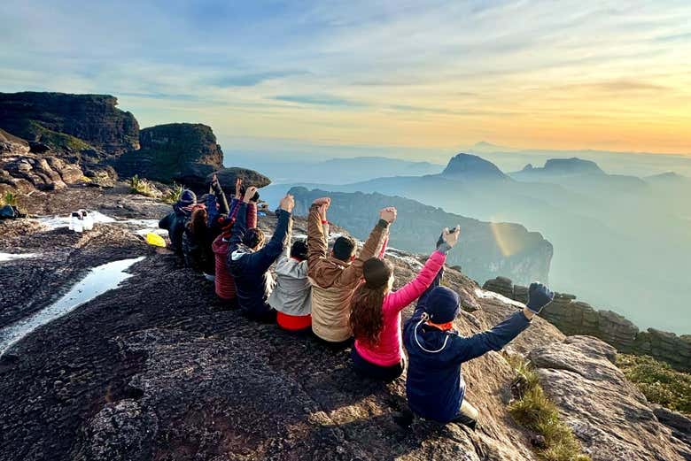 Llegaremos a miradores increíbles en el monte Roraima