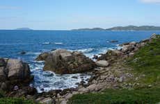 Quatro Ilhas Beach Hiking Tour