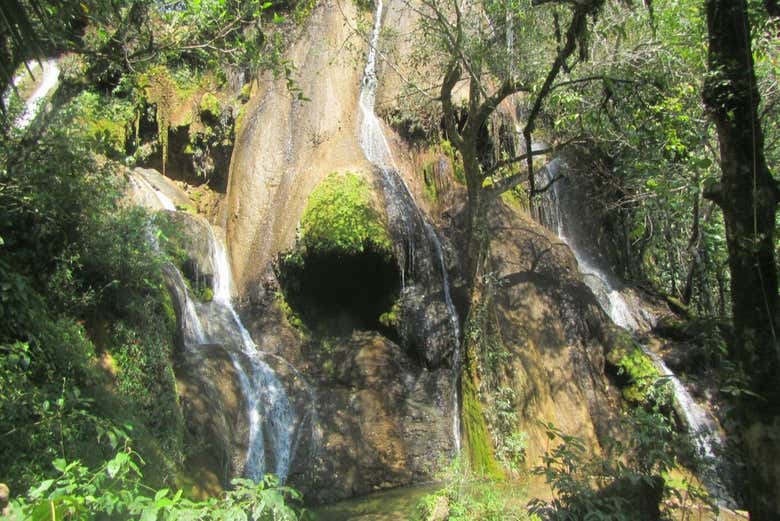 Boca da Onça waterfall