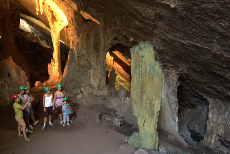 Durante a visita guiada pelas grutas de São Miguel