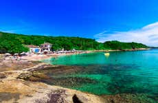 Tour por Búzios + Paseo en catamarán