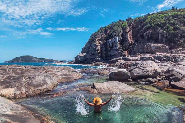 Desfrutando das piscinas naturais da zona