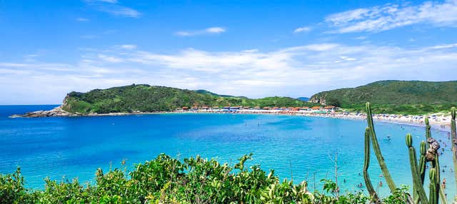Passeio de catamarã por Cabo Frio