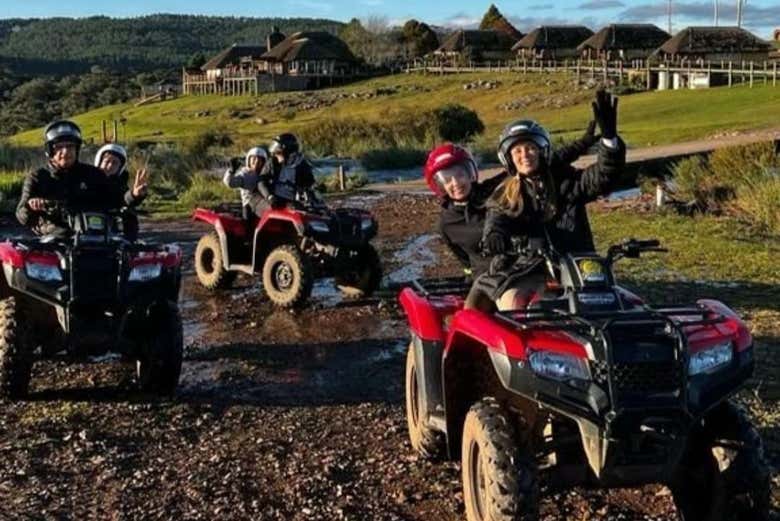 Disfrutando del tour en quad