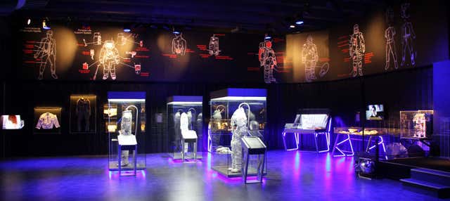 Entrada a Space Adventure Canela