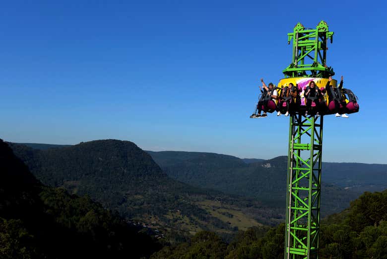 Vistas incríveis e adrenalina em um único brinquedo!