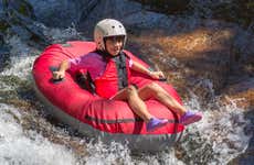 Tubing no rio das Almas com piquenique