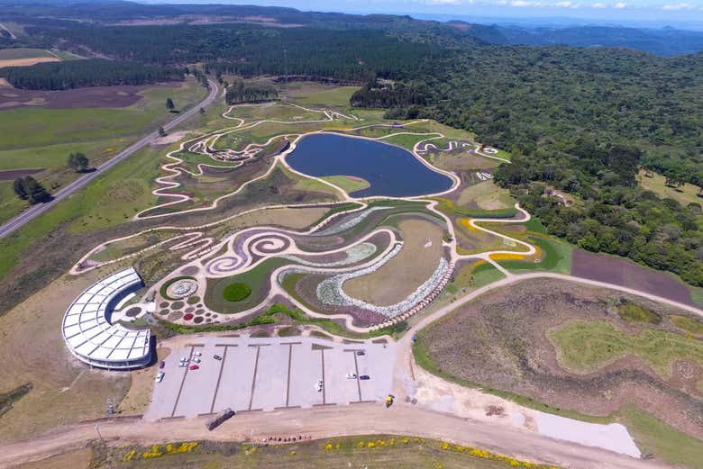  MÁTRIA Parque de Flores