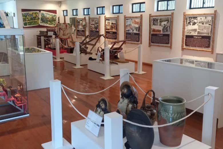 Immerse yourself in Morro Reuter's culture