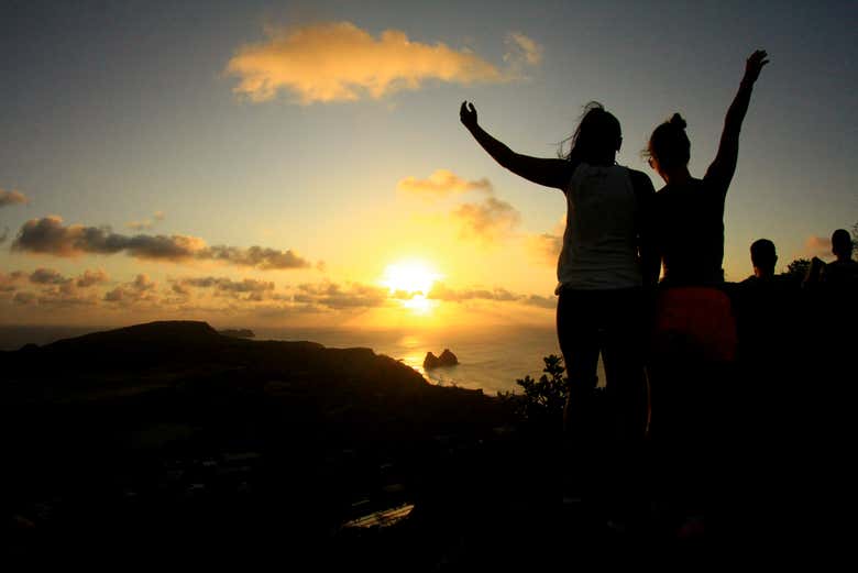 Entardecer com amigos em Fernando de Noronha