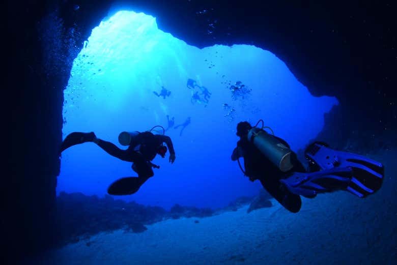 Exploring the deep sea