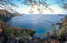 Trekking nella baia di Golfinhos