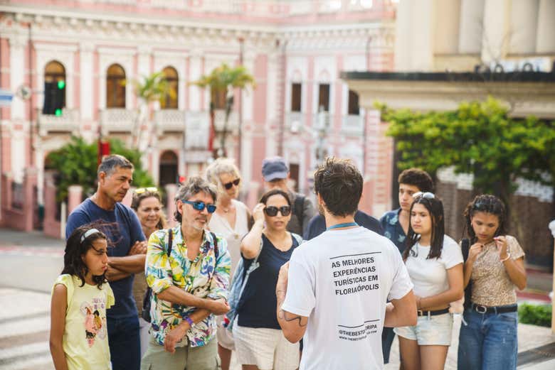 Conhecendo a história local