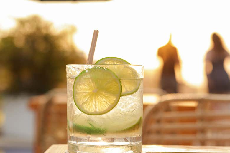 Drink a refreshing beverage!