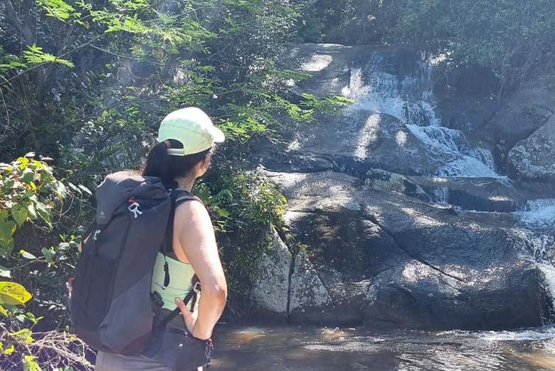 Hike to the Costa da Lagoa waterfall