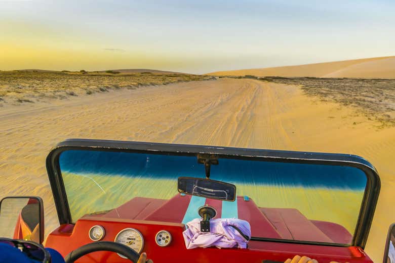 Percorrendo as dunas de 4x4