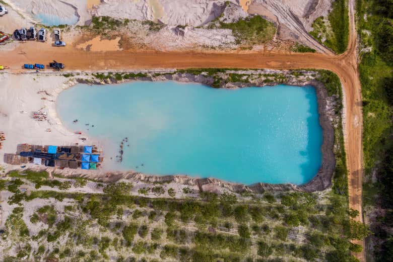 Take a dip at Buraco Azul