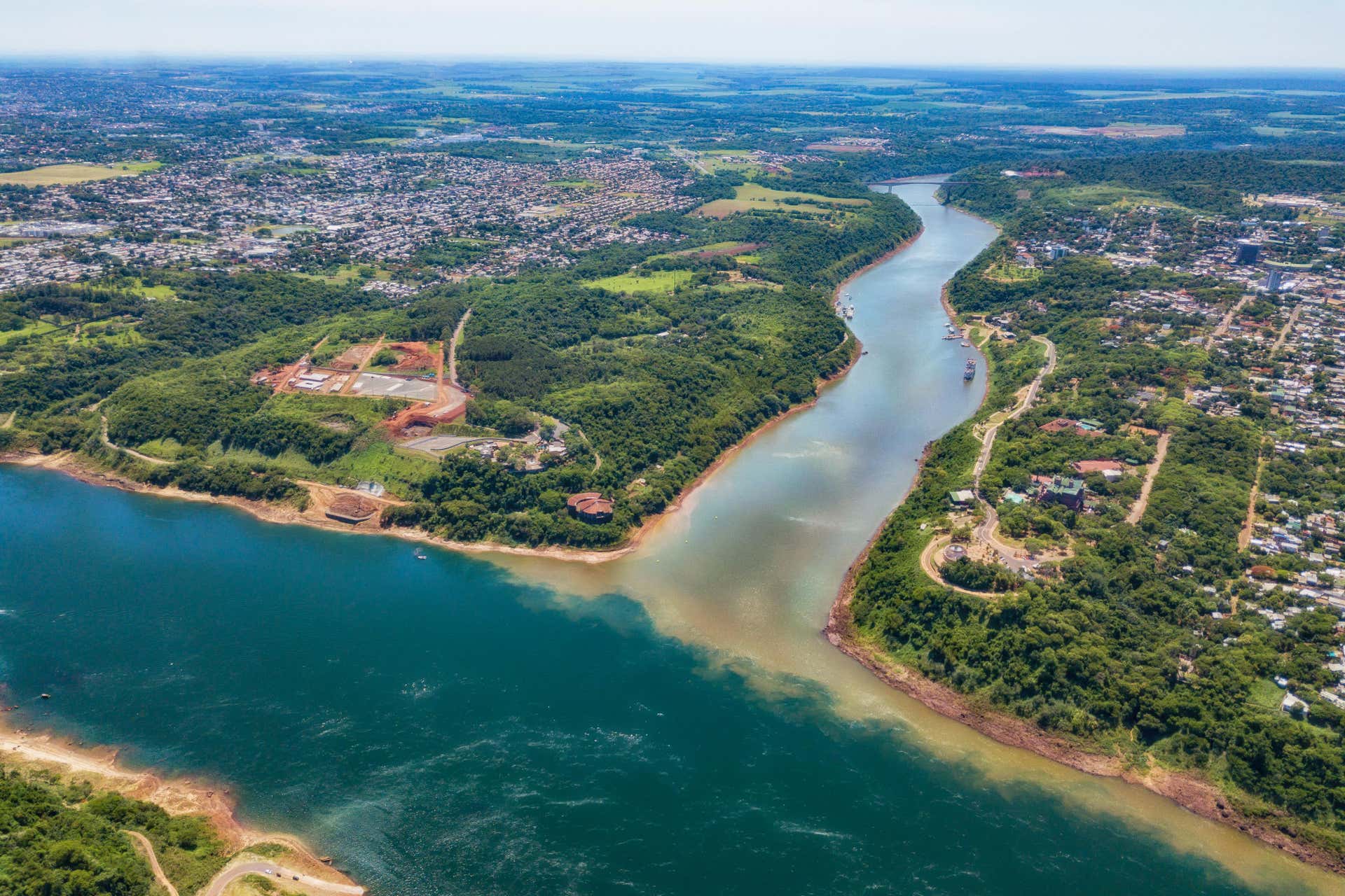 Междуречье параны. Парана кильмес. Парана кильмес. Аргентина река парана. Река парана в парагвае.