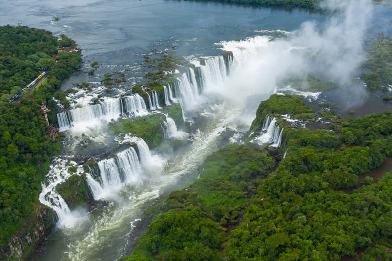 Vista aérea de las cascadas