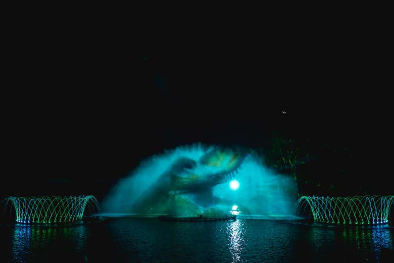 O espetáculo aquático no Wonder Park Foz