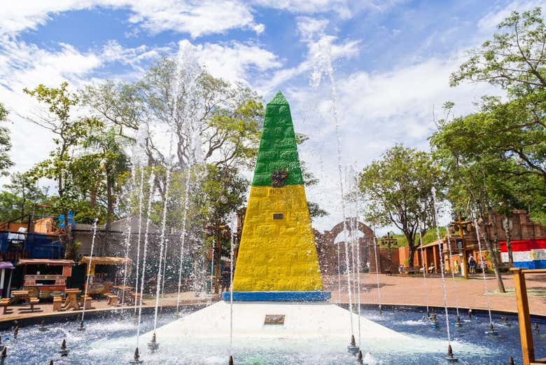 Fountain in Foz de Iguazú