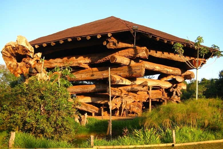 La Aripuca Monument
