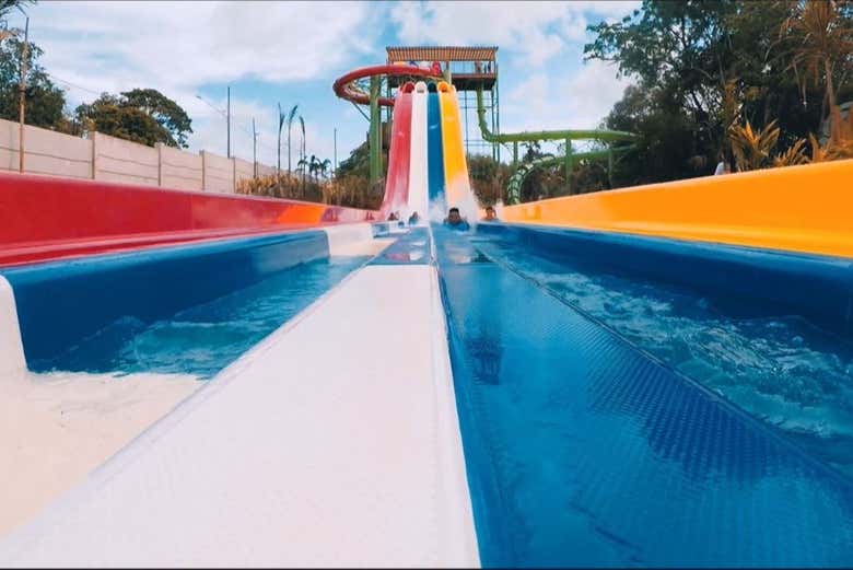 Tobogãs do Blue Park