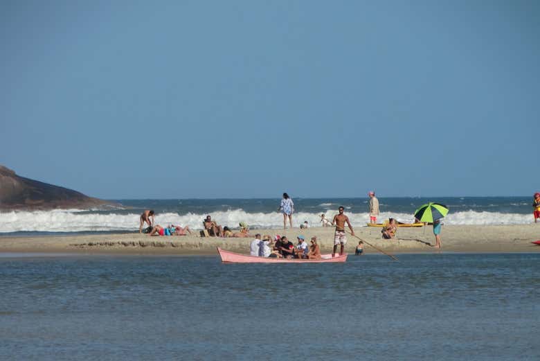Atravessando o rio da Madre