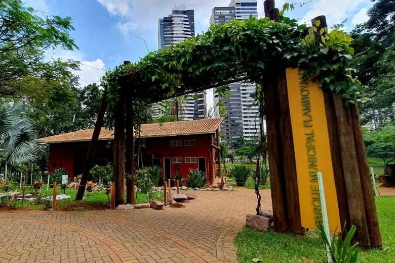 Entrada del Parque Flamboyant en Goiânia