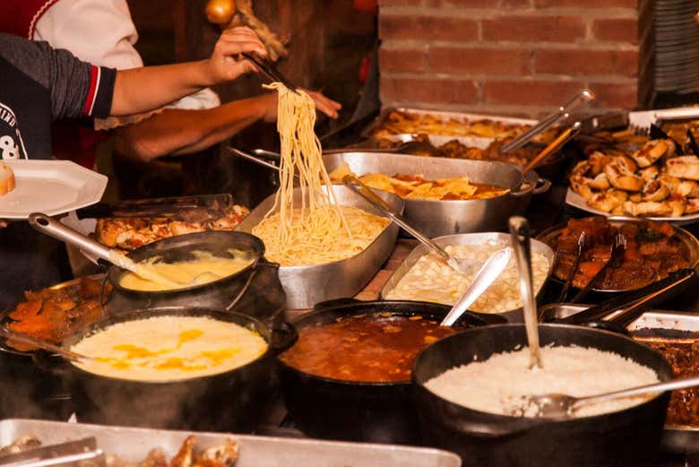 El buffet de deliciosas pastas