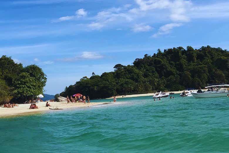 Disfrutando de la playa de Cataguases