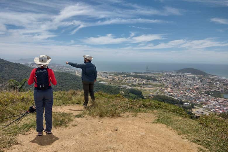 Écoutez les explications du guide