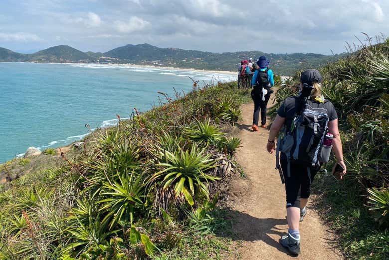 Fazendo uma das trilhas mais incríveis da zona