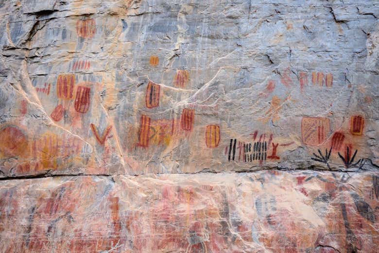 Tour dell'arte rupestre nelle Cavernas do Peruaçu da Itacarambi