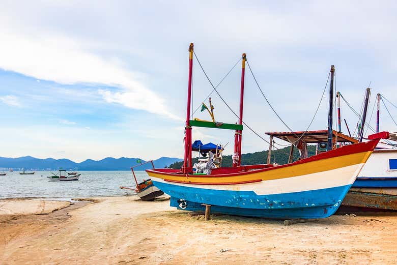 Barcos de pescadores en Porto Belo