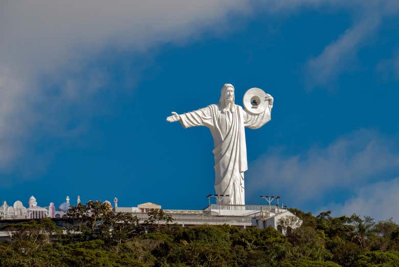 Estatua de Cristo Luz