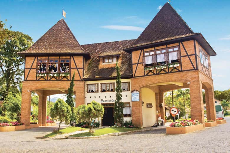 Portal Wolfgang Weege, en Pomerode