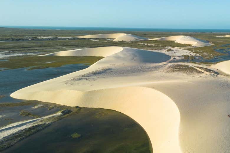 Vista aérea de las impresionantes dunas de Jericoacoara