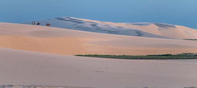 Tour privado de jardineira por Jericoacoara