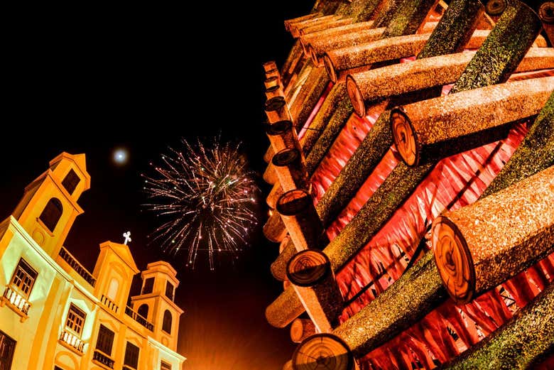 Immerse yourself in the San Juan festivities