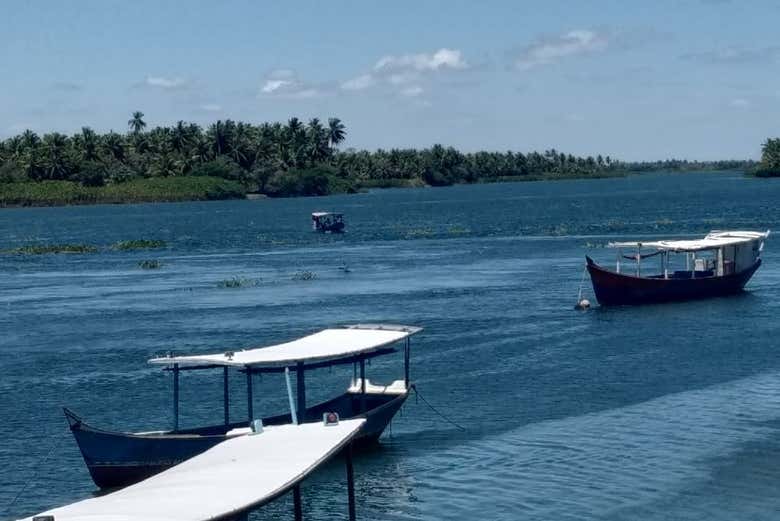 Embarcações no rio São Francisco, em Penedo
