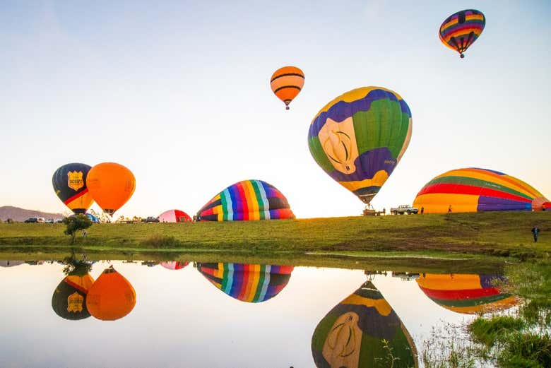 Balloon landing and takeoff area