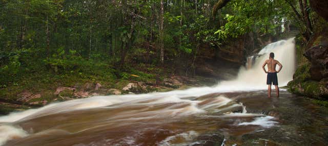 Excursão às cataratas de Presidente Figueiredo