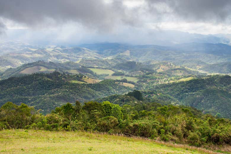 Admiring the Mantiqueira Mountains