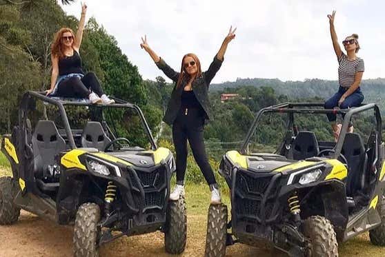 Durante o tour de UTV por Monte Verde