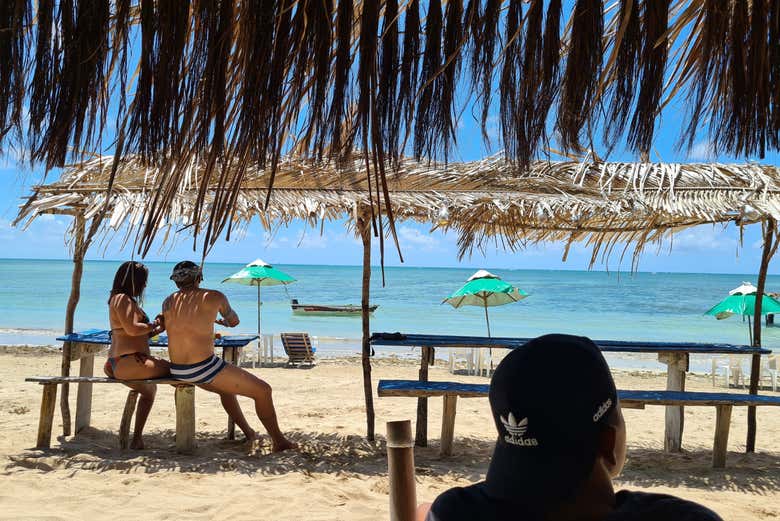 Desfrutando da gastronomia com as melhores vistas da ilha