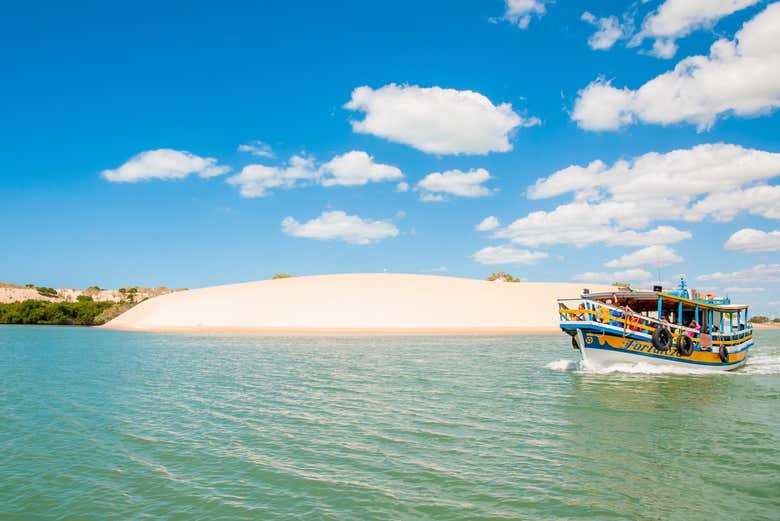 Explore Galinhos